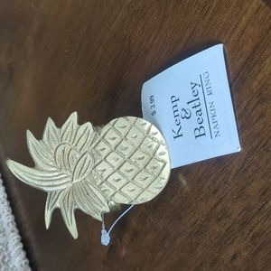 Matte gold pineapple napkin rings